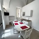 Palazzo Cm - & 3* Matino