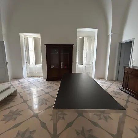 Palazzo Casto Cm - & * Matino