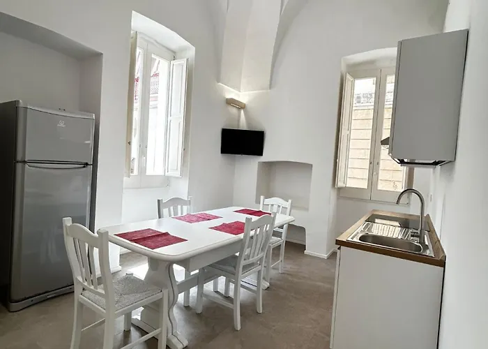 Palazzo Cm - & Apartahotel Matino